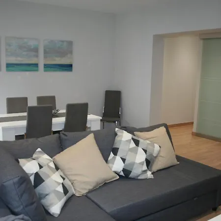Apartmán Hernan Cortes Zamora
